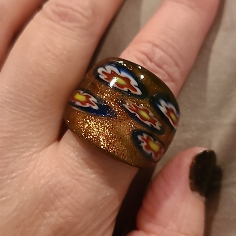 Glass ring with flowers